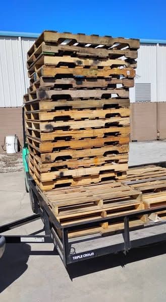 48x40 Grade B Wooden Pallets - Houston, TX 77084