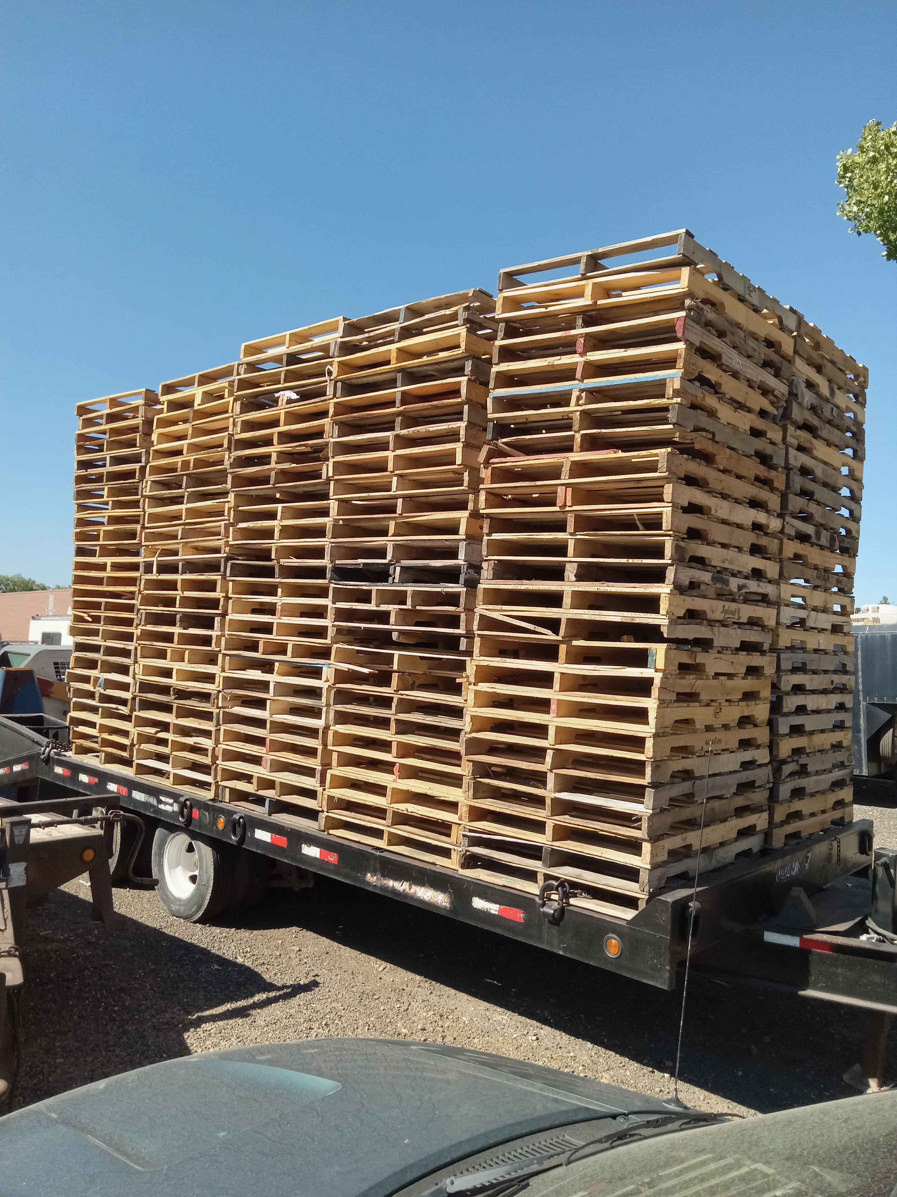 Grade A (#1) GMA 4-way Skids - Cleveland OH 44105