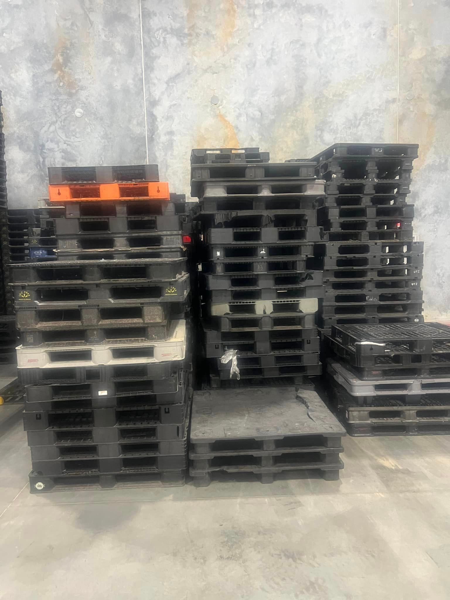 Stackable Recycled Plastic Pallets - Chicago IL 60629