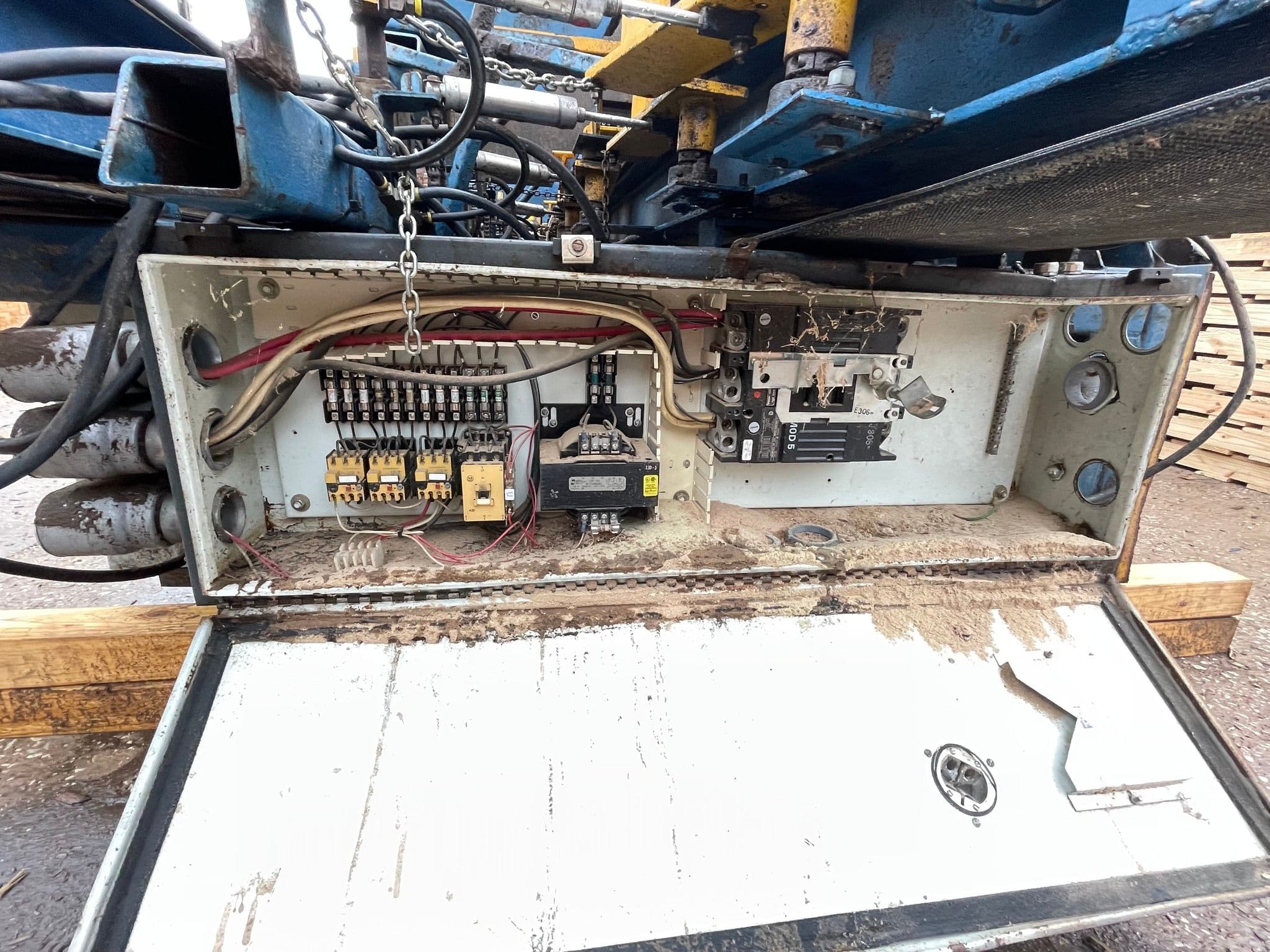 Used 1992 Baker Six-Head Band Resaw 12" x 12" capacity.