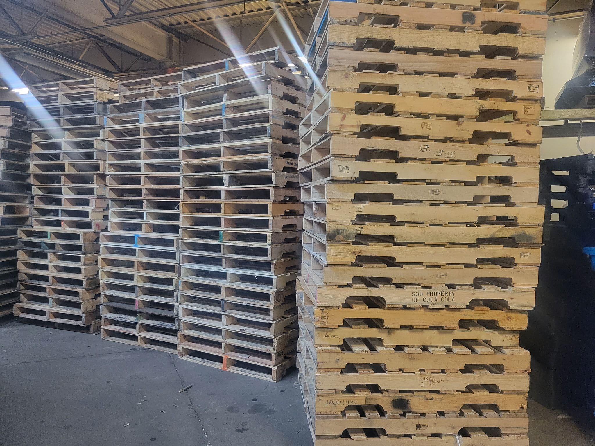 48 x 40 GMA 4-way Grade A Reconditioned Wood Pallets - Elgin IL 60120
