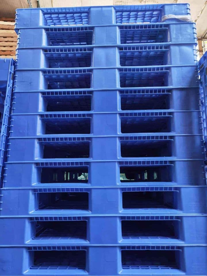 43 x 43 Used Blue Plastic Pallets - Collinsville, IL 62234