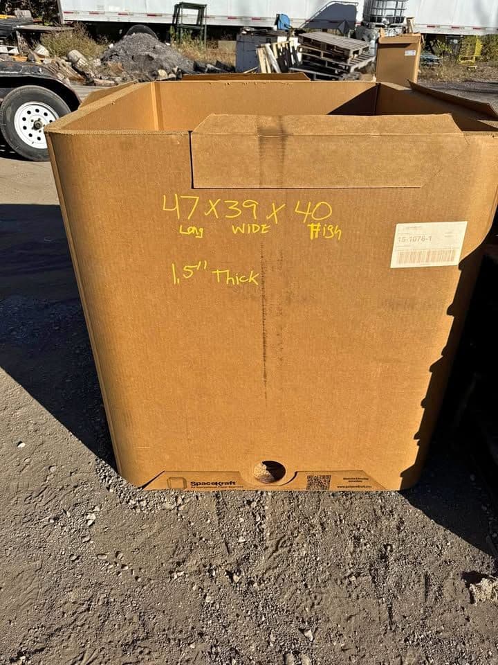 47 x 39 x 40 Used 5 Wall Bulk Boxes - Cleveland OH 44130