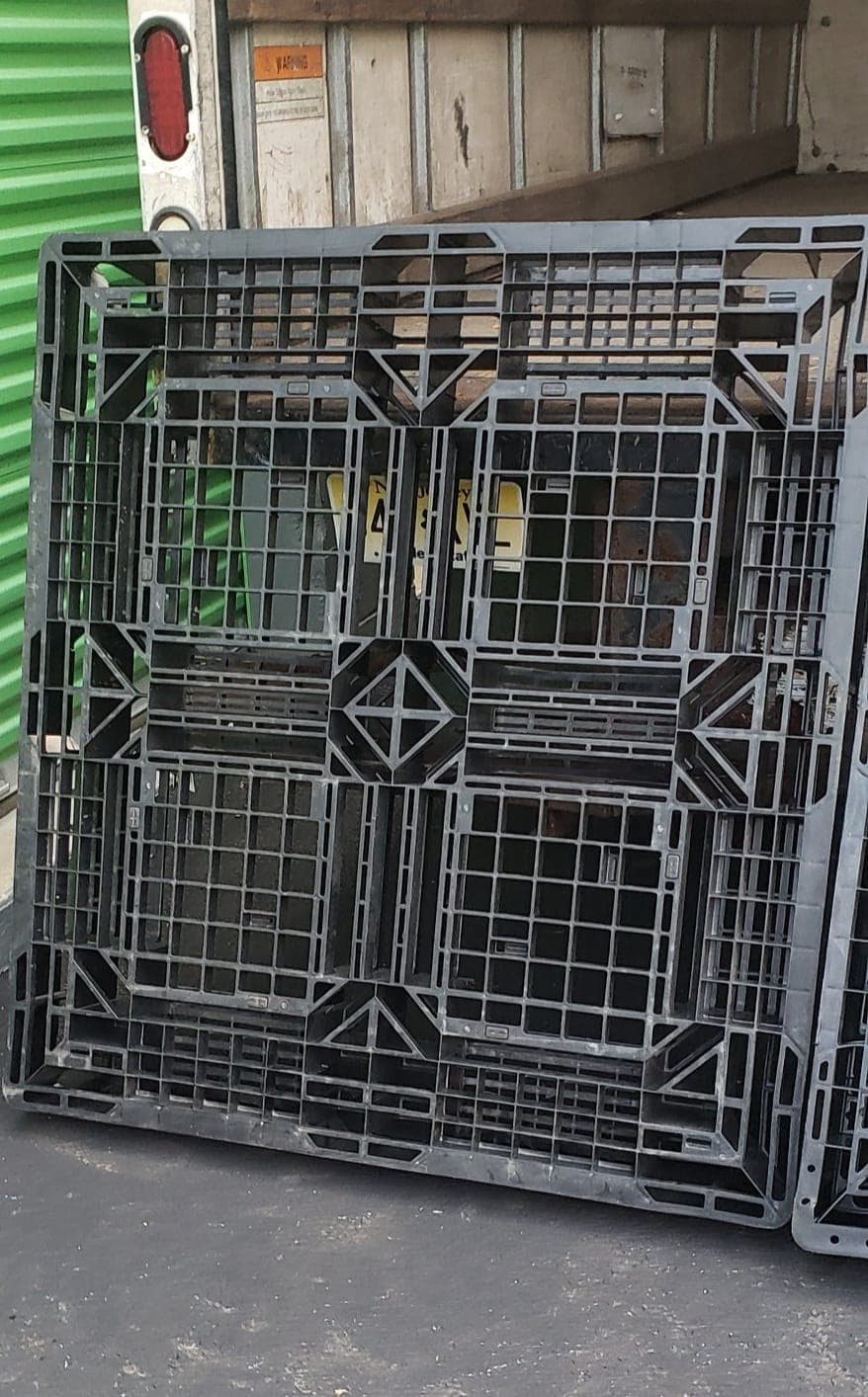 48 x 40 One Time Used Plastic Export Pallets - Los Angeles CA 90044