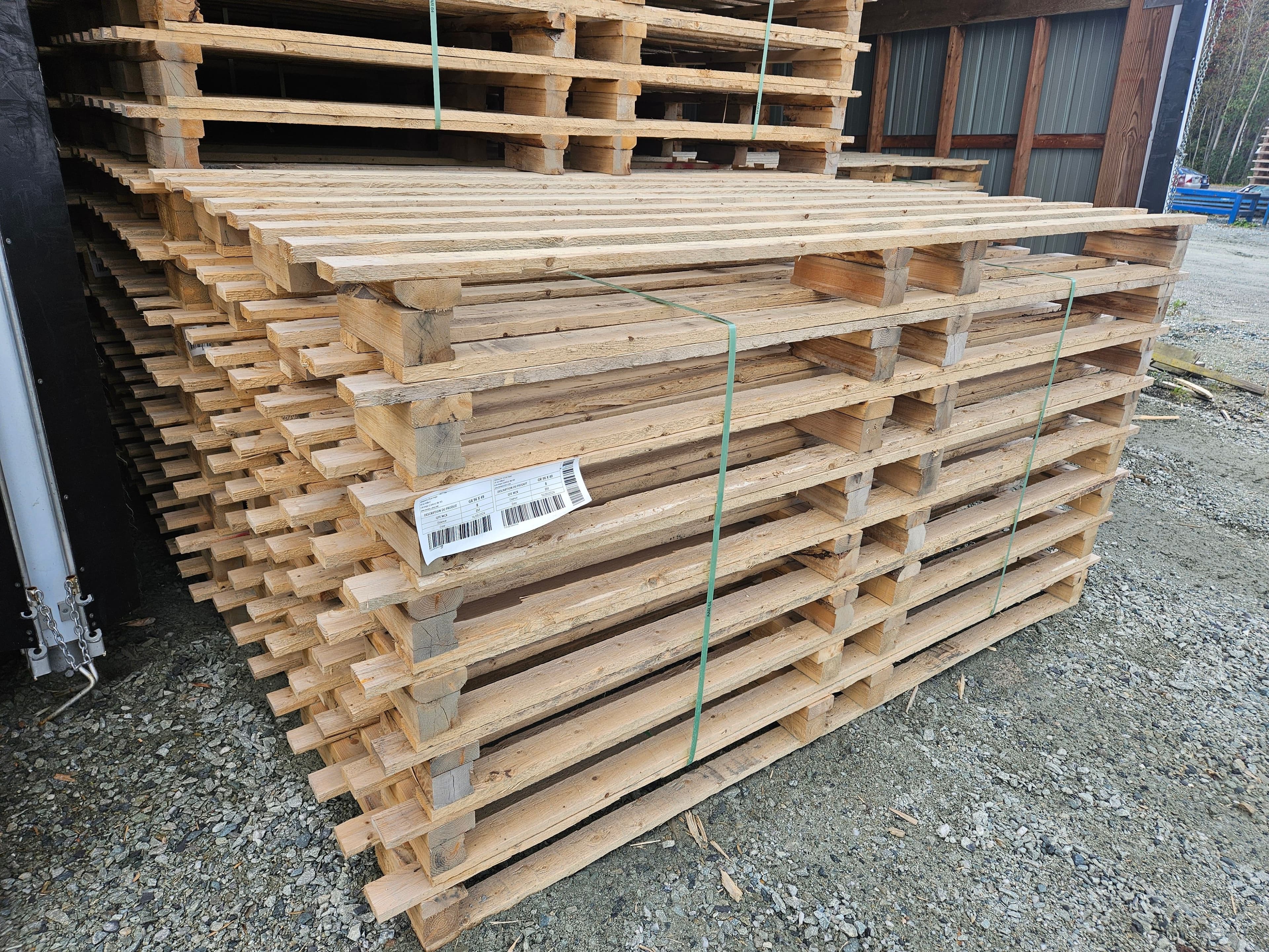 Used 86x49 Wooden Pallets - Boston, MA 02114