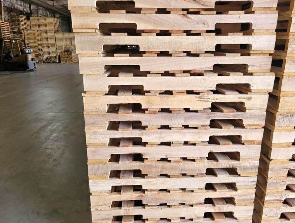 45 x 45 New 2-Way Stringer Pallets - Aberdeen SD 57401
