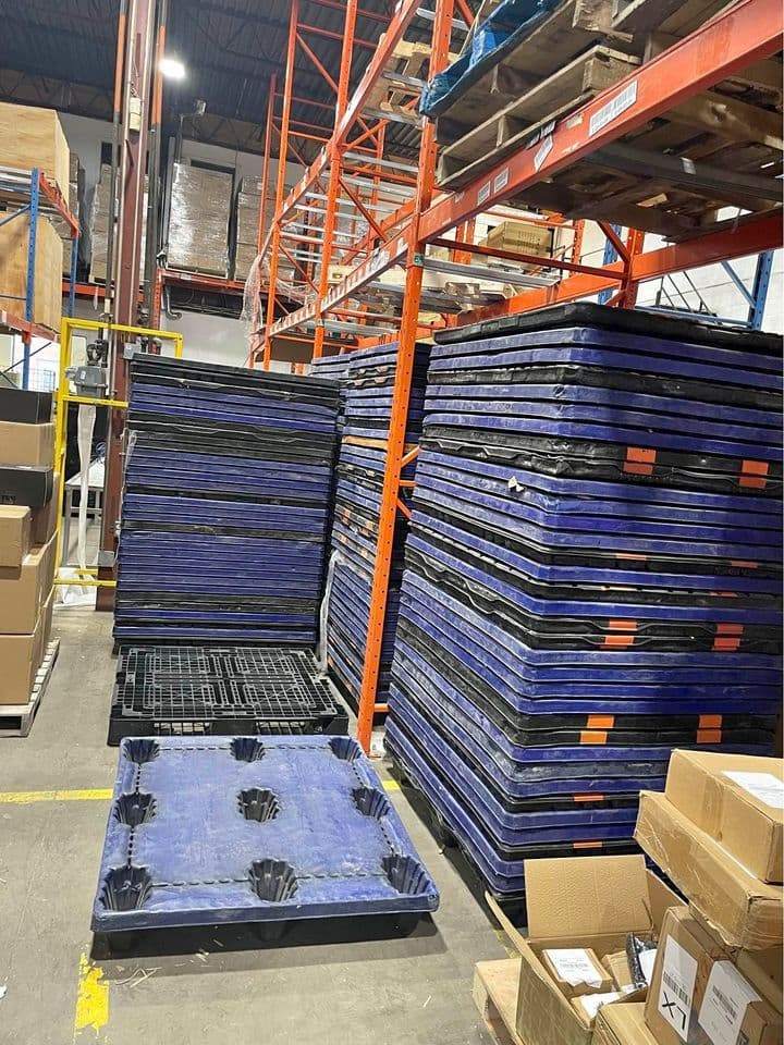 40 x 48 Nestable Plastic Pallets - Grand Forks ND 58203
