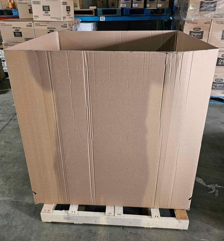 2 Wall 48 x 40 x 36  Used Gaylord Boxes - Wall Festus MO 63028