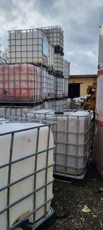 Damaged 275 Gallon IBC Totes - Beaverton OR 97005