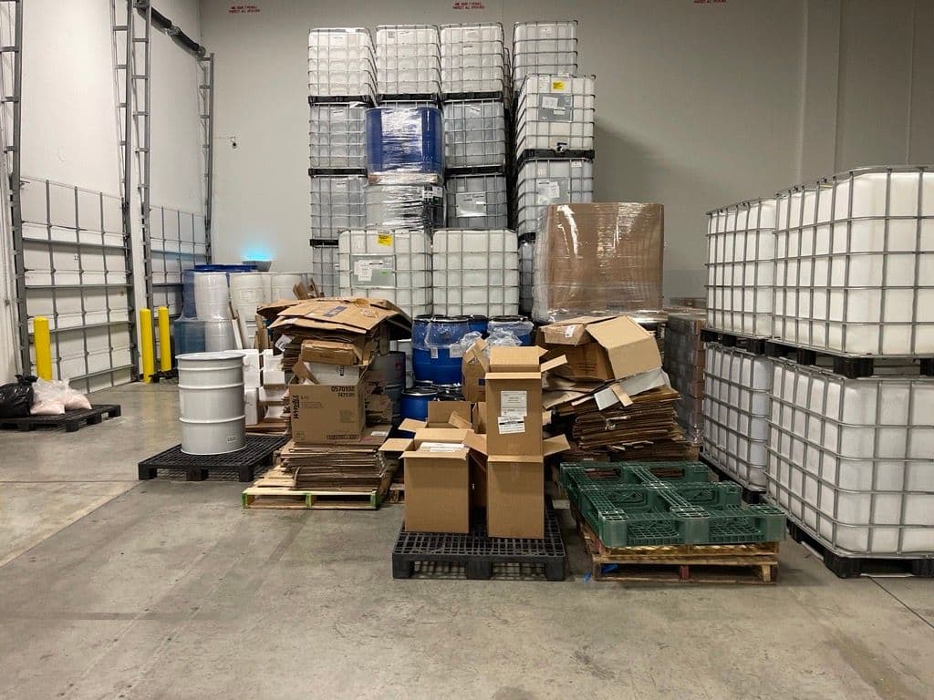 330 Gallon Triple Rinsed IBC Tanks - Greenwood IN 46143