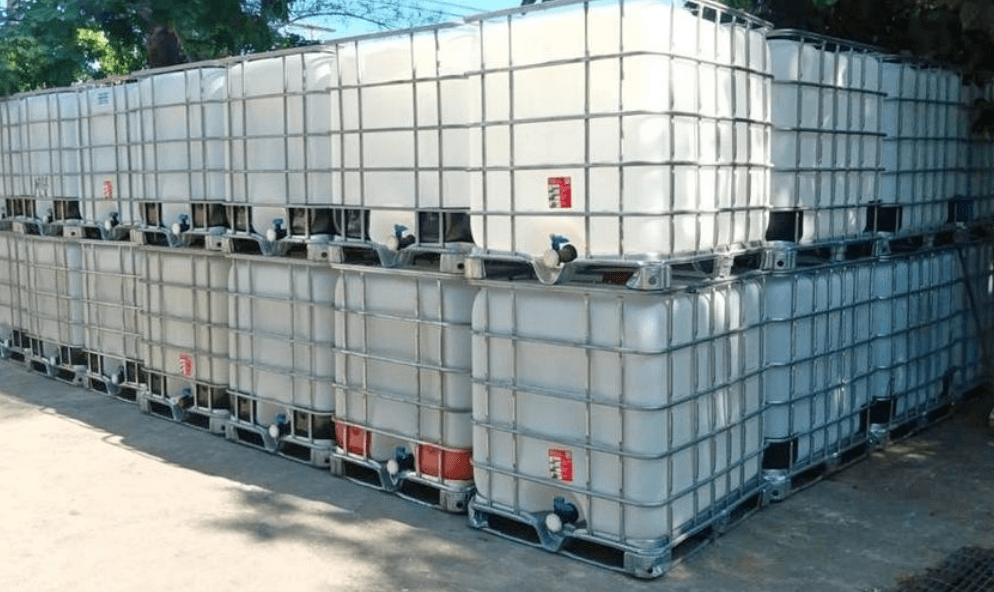330 Gallon IBC Tank Used Food Grade- Winter Garden, FL 34787