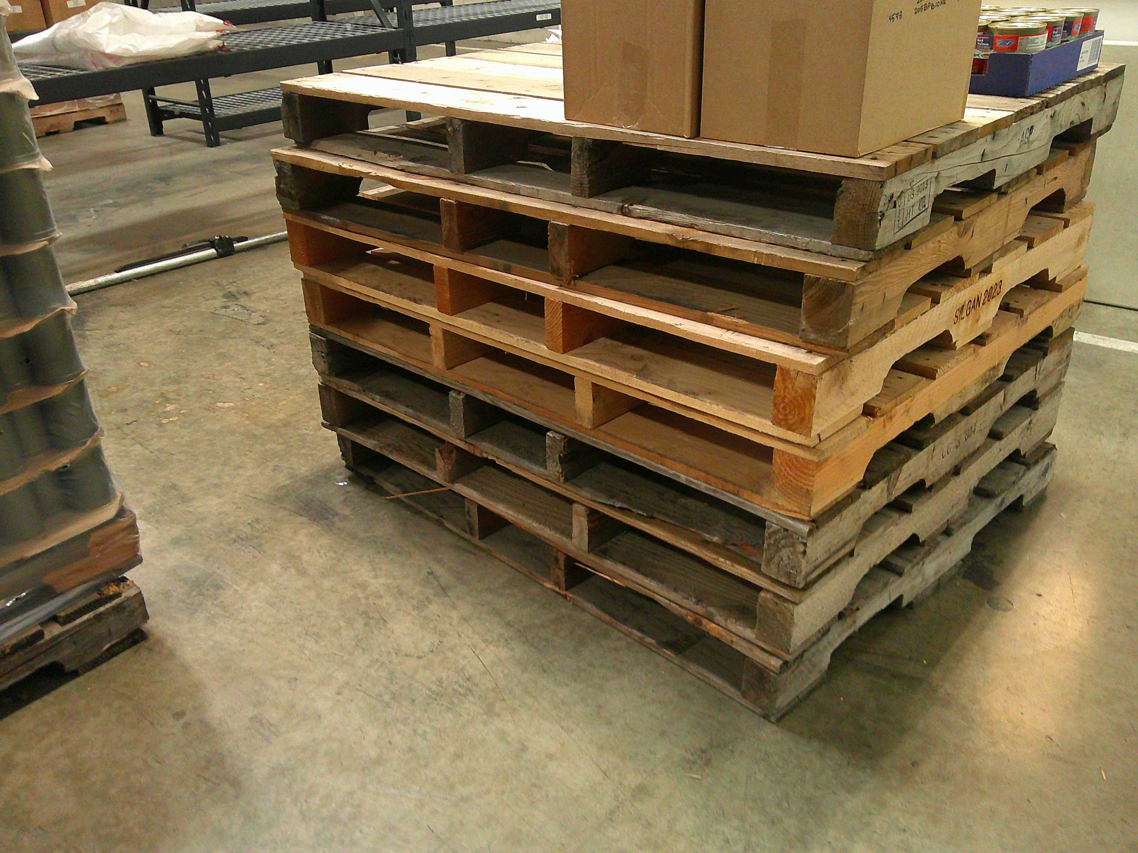Used 4-Way Stringer Pallets - Kent WA 98031