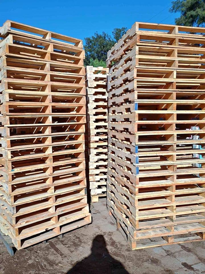 New 48 X 40 Hardwood Export Pallets - Honolulu HI 96814