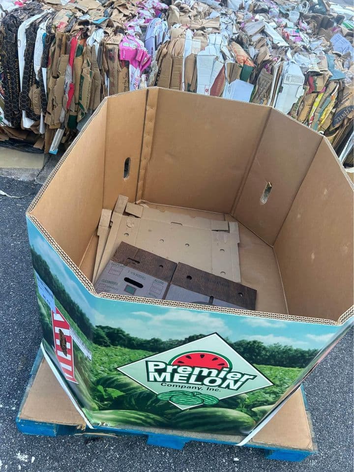 3 Wall Used Watermelon Boxes 48 x 40 x 30 - Minneapolis MN 55407