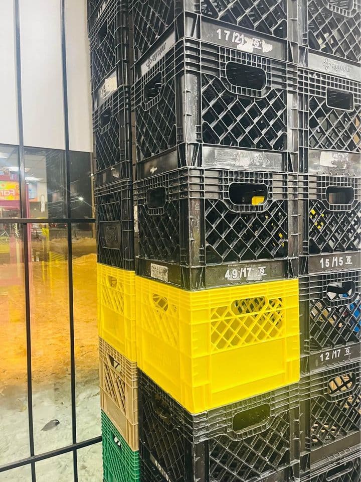 Used Plastic Crates - Worcester MA 01605