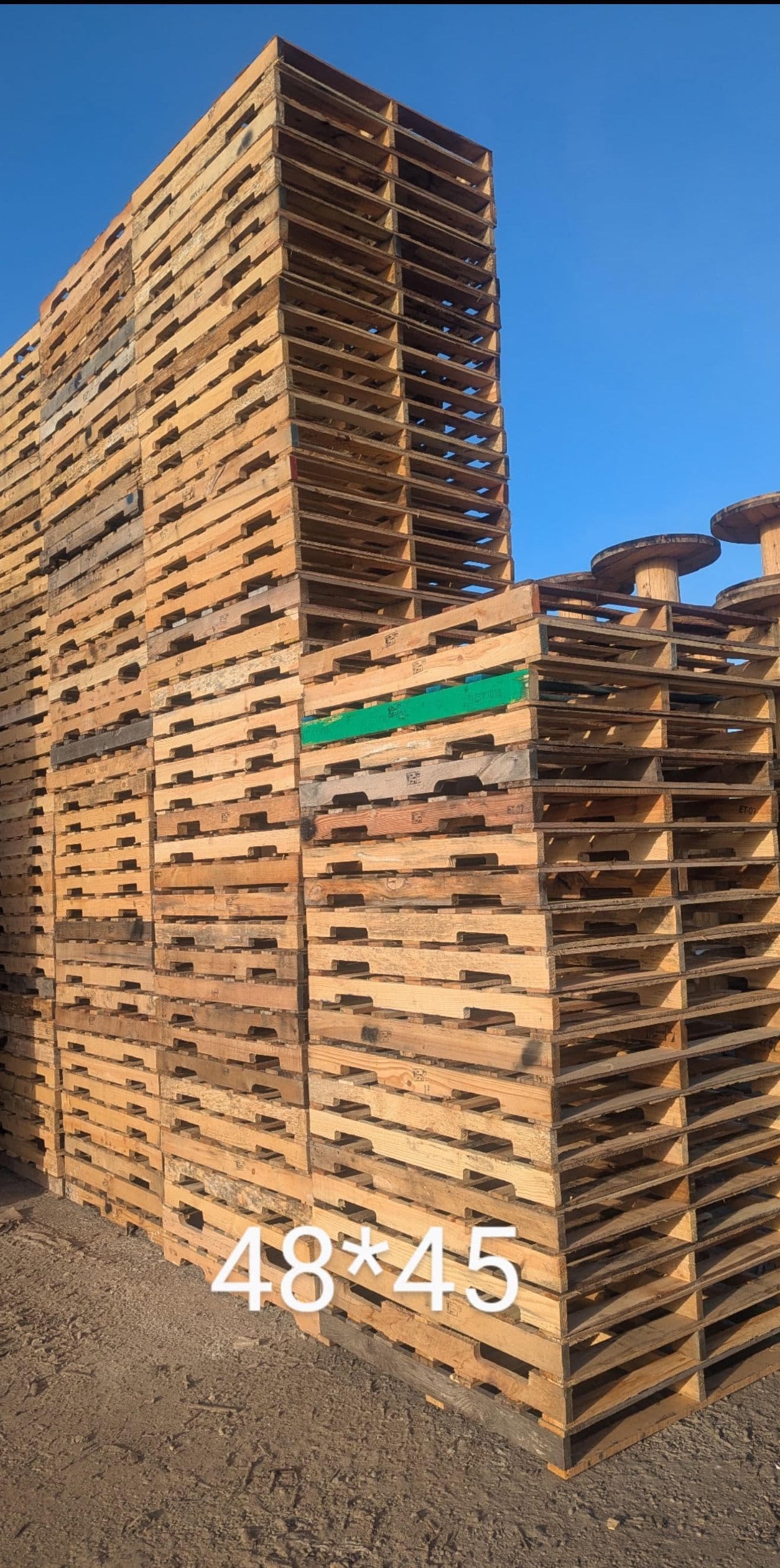48x45 Grade A Pallet- 4 Way- Brownstown IN 62418