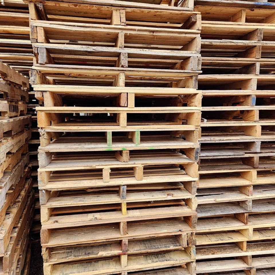 48 x 48 Used 2-Way Stringer Pallets - Sumter SC 29151
