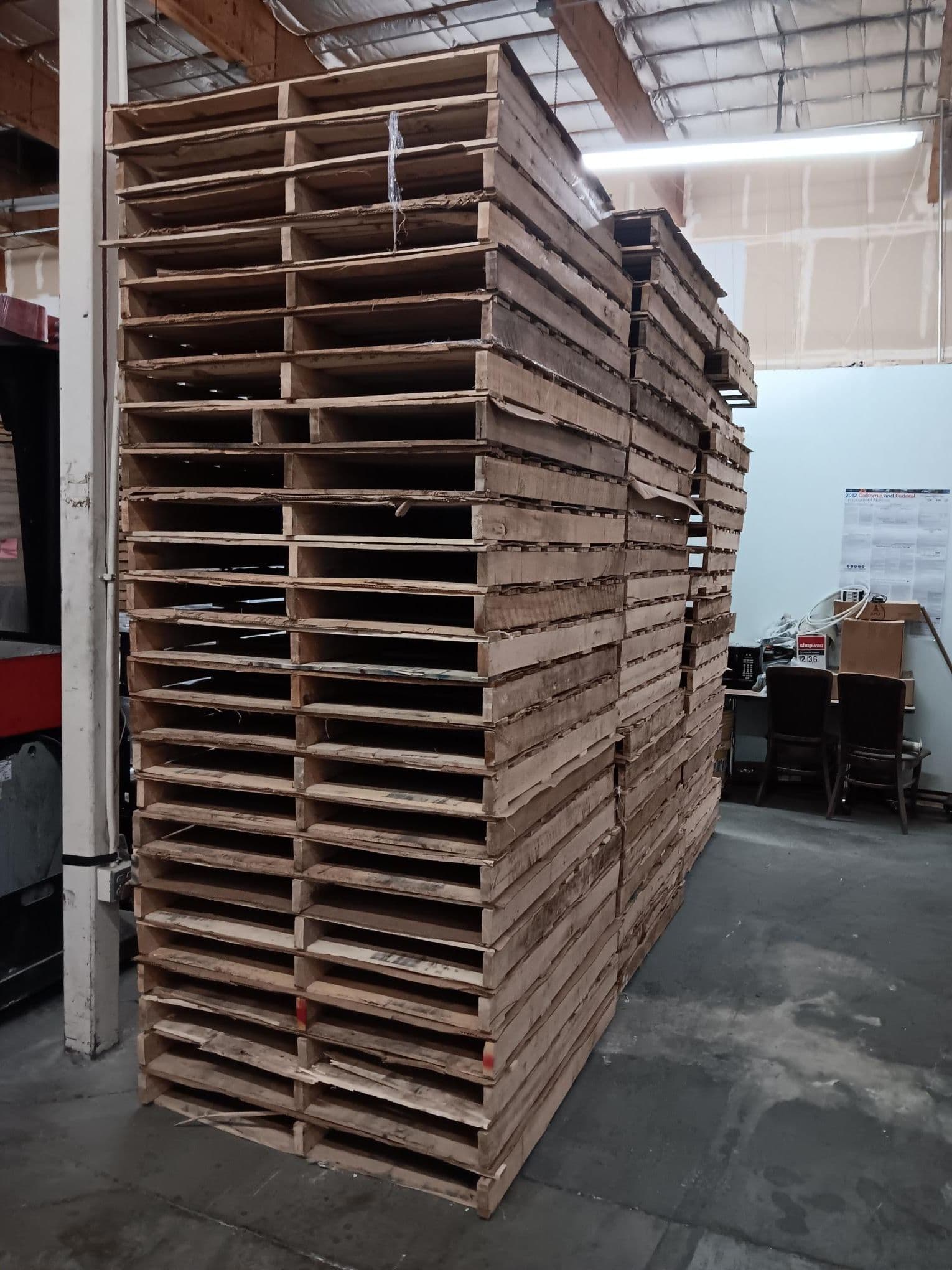 48 x 48 2-way entry used skids - Fort Lauderdale FL 33311