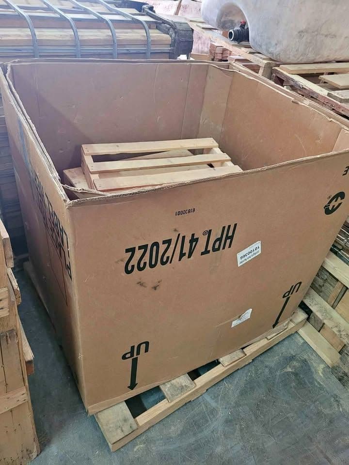 48 x 40 x 45 Used HPT-41 Square Gaylord Boxes - Sacramento CA 95823