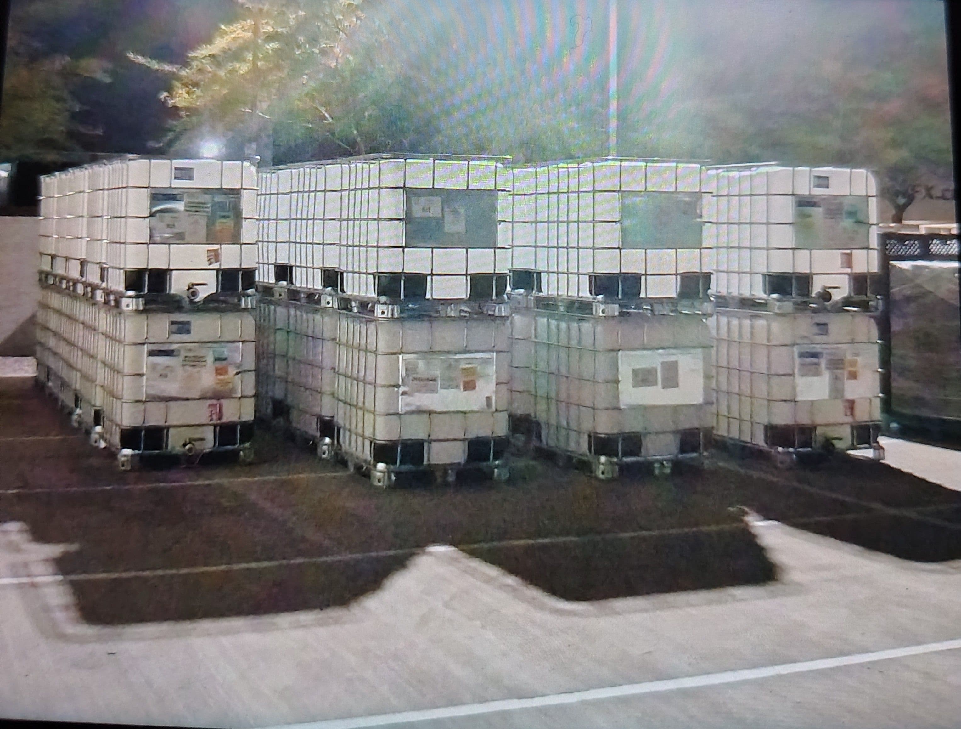 Used 275 Gallon IBC Totes - Phoenix, AZ 85001 