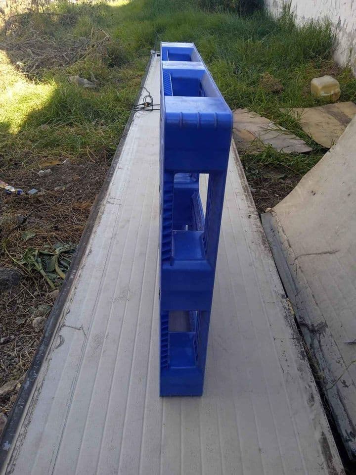 42 x 42 Block Plastic Pallets - Pahrump NV 89048