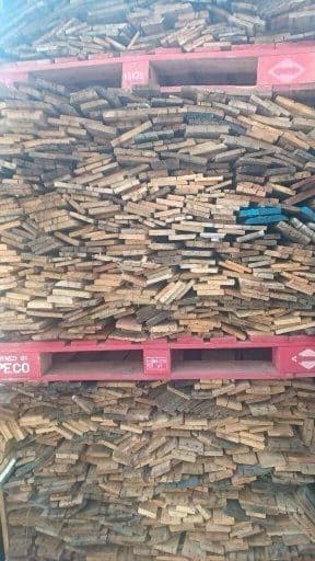 Reclaimed 48 inch 4-way Hardwood Stringers - Independence MO 64052