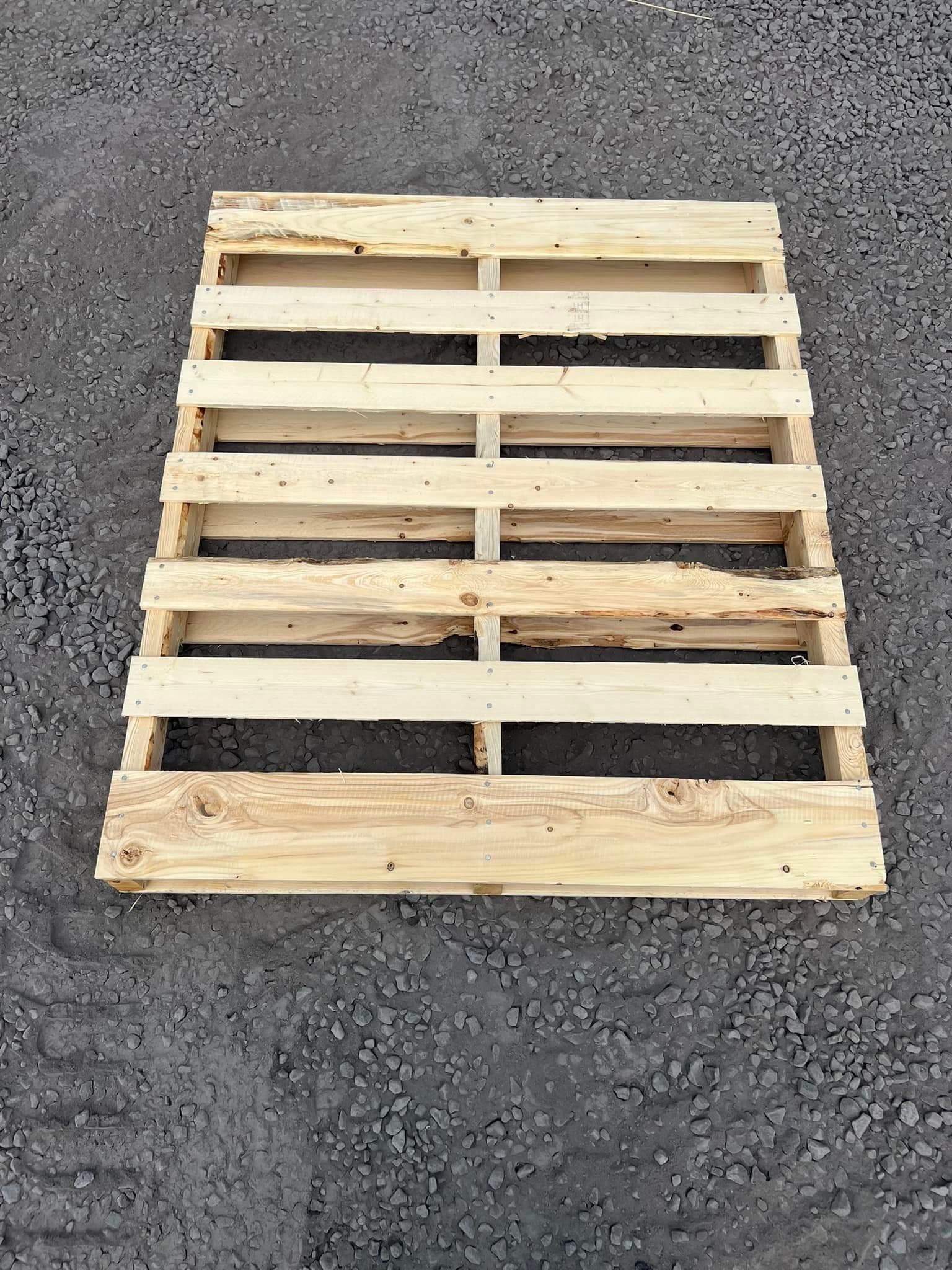 40 X 48 Repaired Grade A 4-way Stringer Pallet - Mason, OH 45040