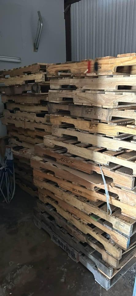 48 x 40 Used 4-way Stringer Skid - Ogden, UT 84404