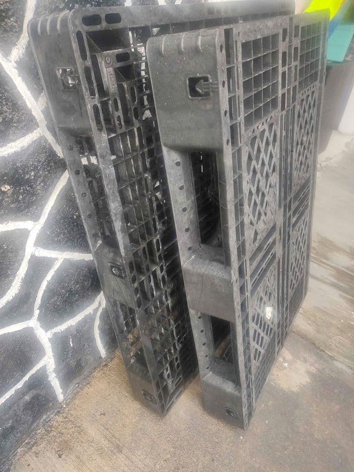 Used Plastic International Shipping Pallets - North Tonawanda NY 14120