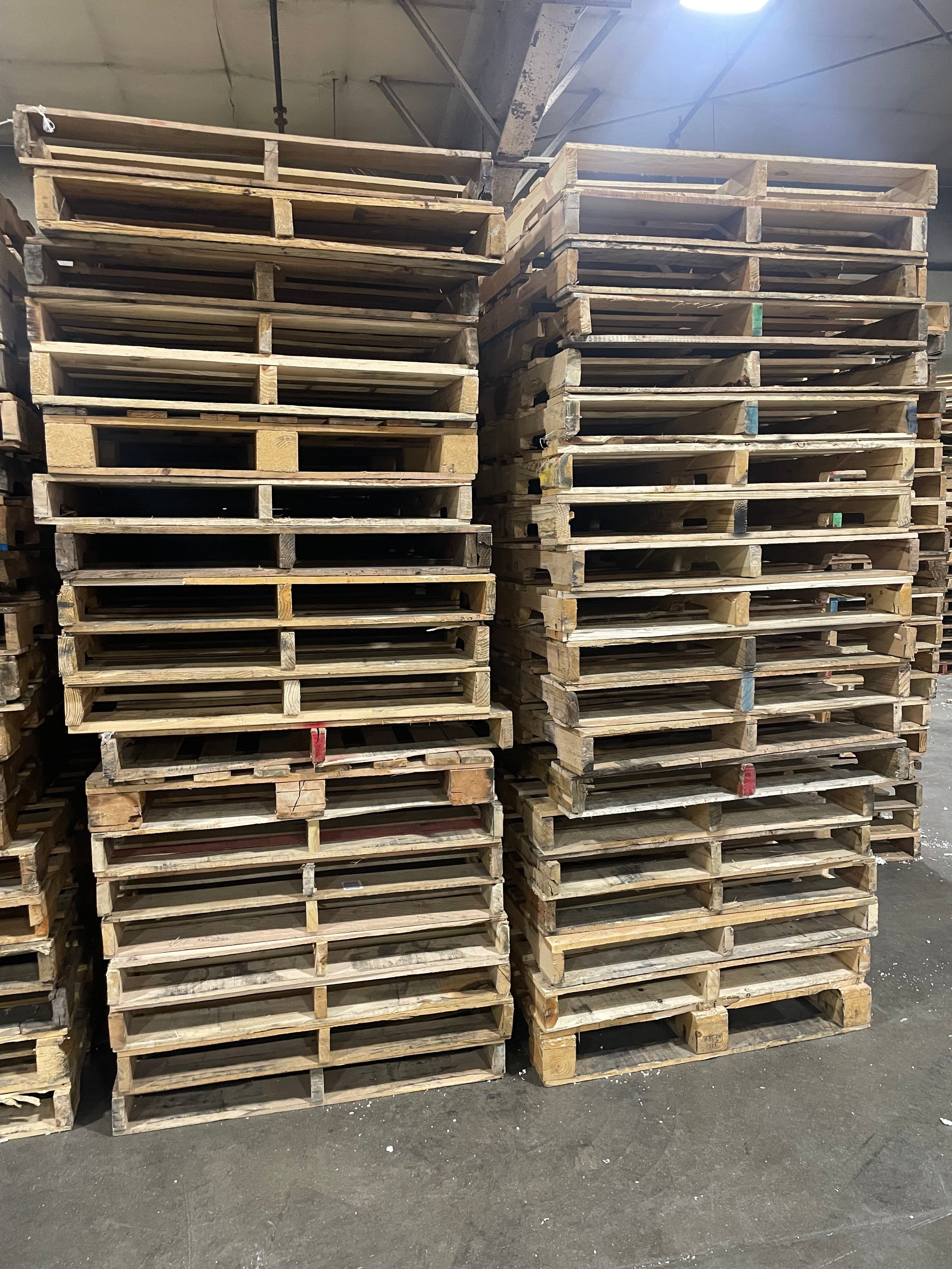 Grade B #2 48 x 40 4-way stringer skids - Orlando FL 32839