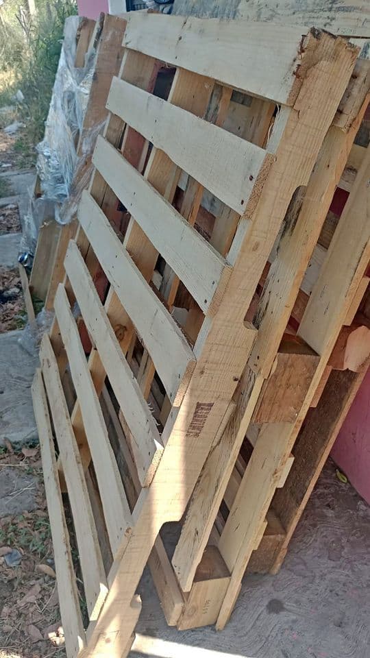 48 X 40 #1 4-way Stringer Pallet - Douglasville, GA 30135