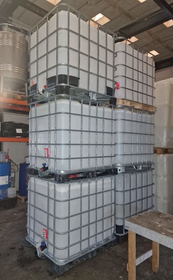 Used 275 Gallon IBC Totes - Sandy UT 84092