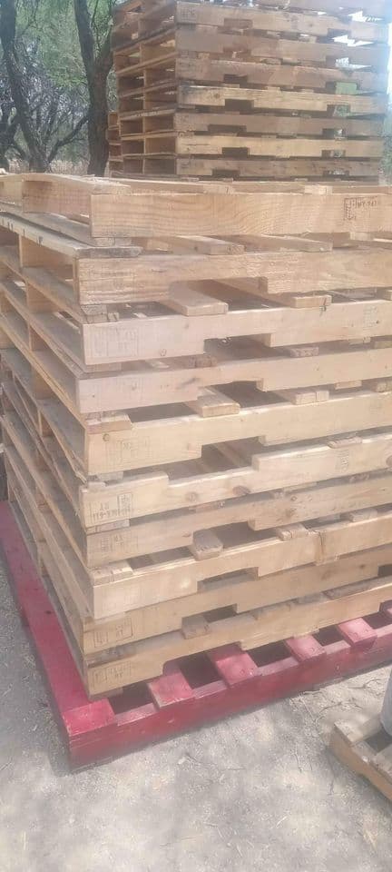 48 x 40 Repaired Grade A 4-way Stringer Pallet - Huntington Park, CA 90255