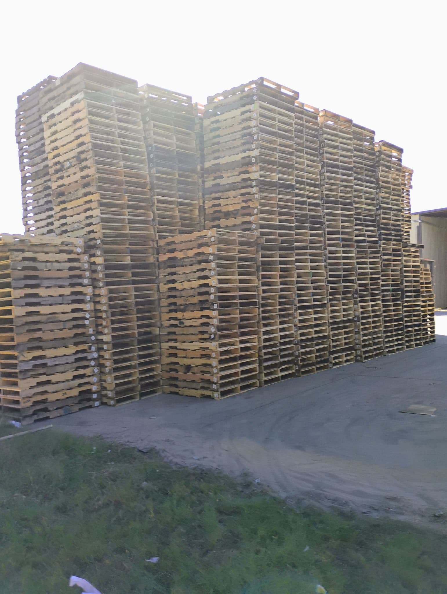 Repaired Grade B 48 x 40 Wood Pallets - Boston, MA 02108