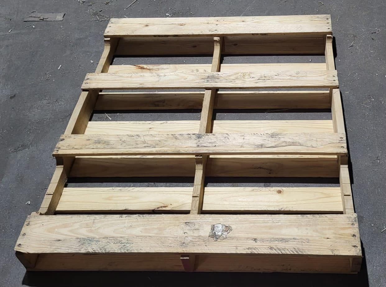 Grade A (#1) AAA Hardwood GMA Wooden Pallets