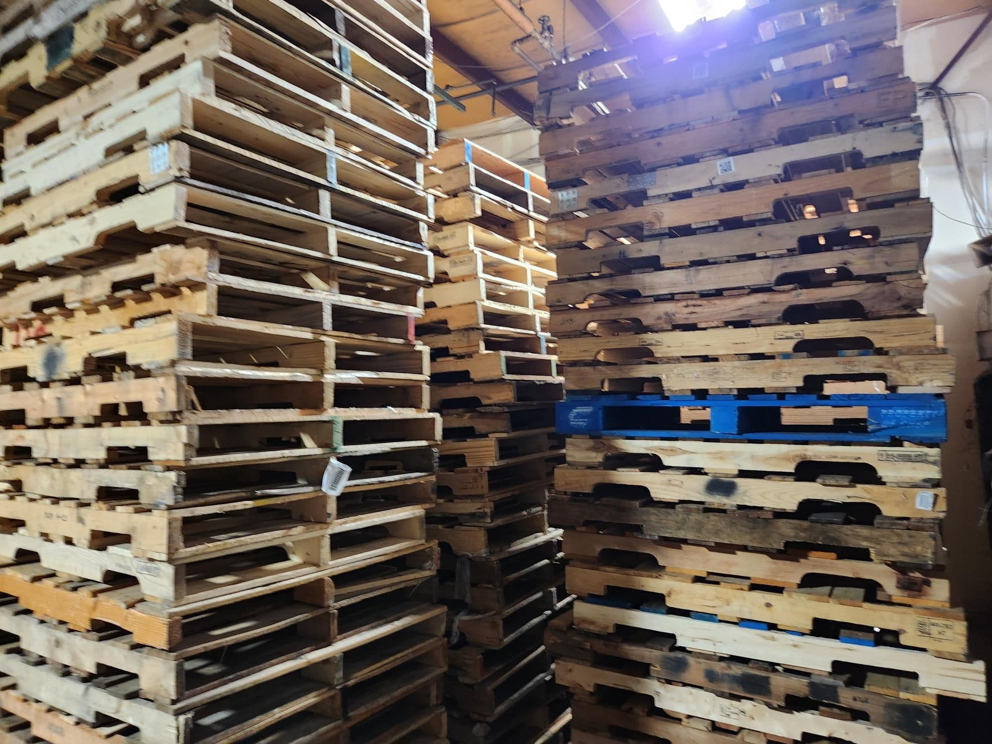 Grade B 48 x 40 Wood Pallets - Ossining, NY 10562