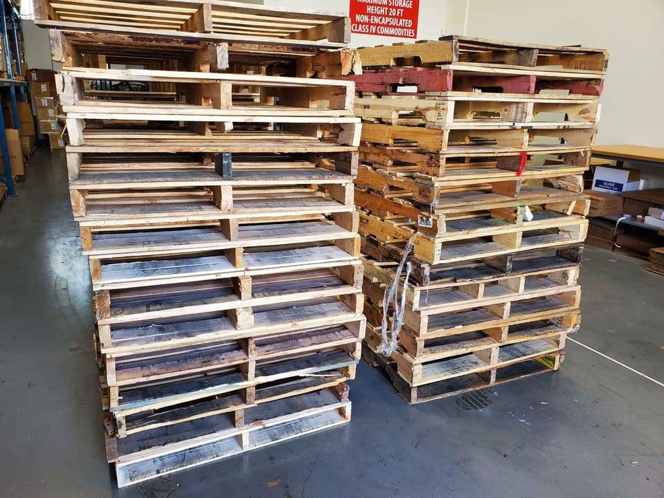 48 x 40 Used 2-Way Stringer Pallets - Tupelo MS 38801