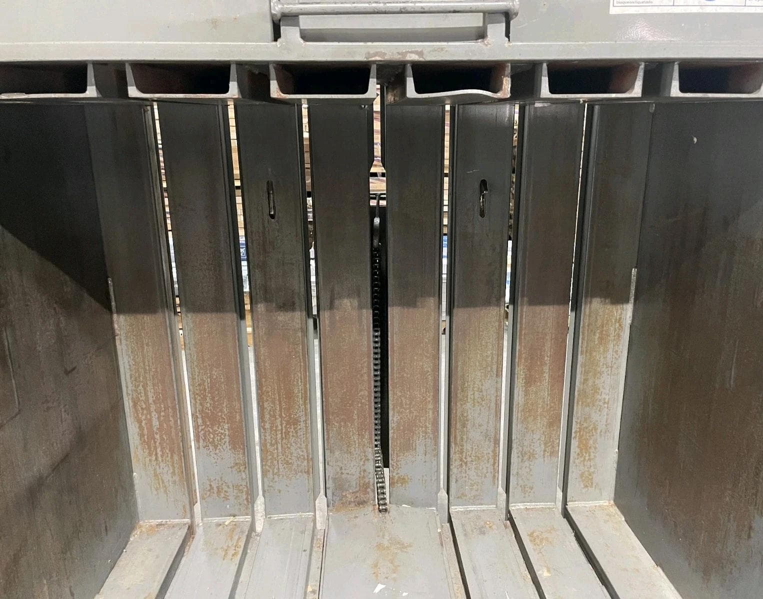 V5HD-15 Harris 230/460V 3Ph 60"L x 30"W x 48"T Bale Size Vertical Baler!