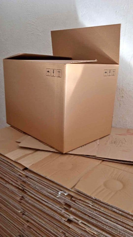 16" x 12" x 12" Used Moving Boxes - West Hollywood, CA 90069	