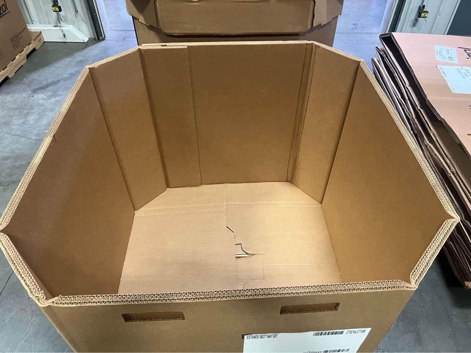 5 Wall 48 x 45 x 46 Used Gaylord Boxes - Shelbyville TN 37160