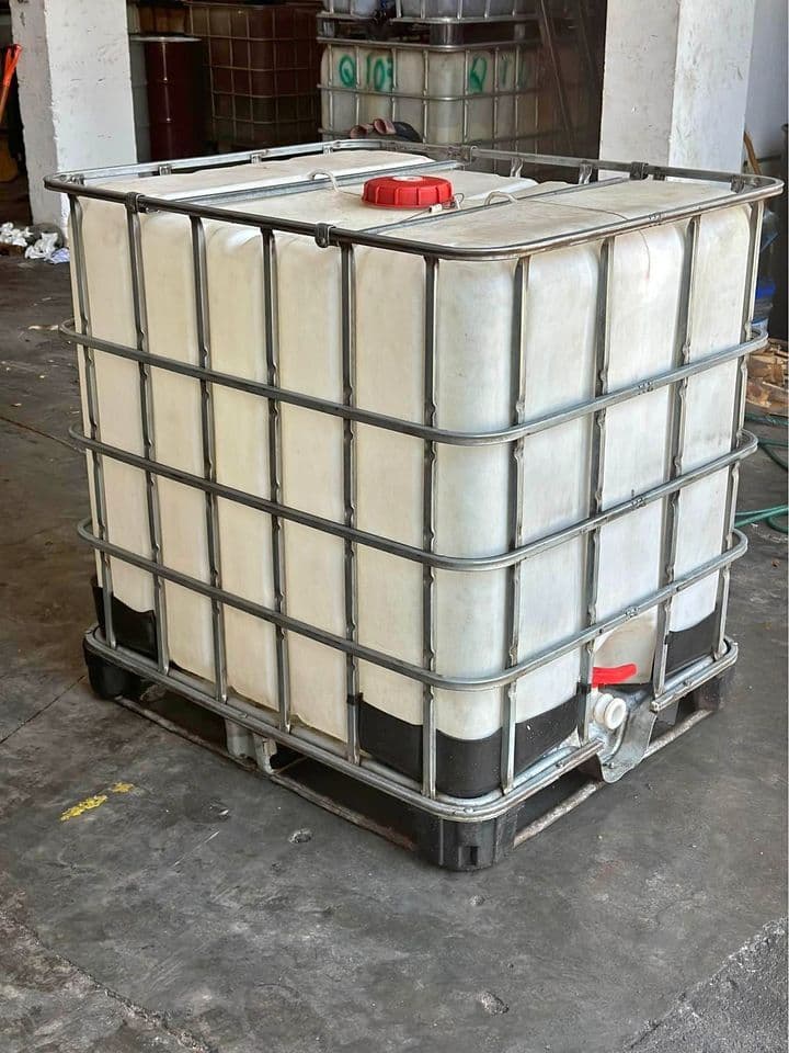 Used 275 Gallon IBC Totes - Los Angeles CA 90011