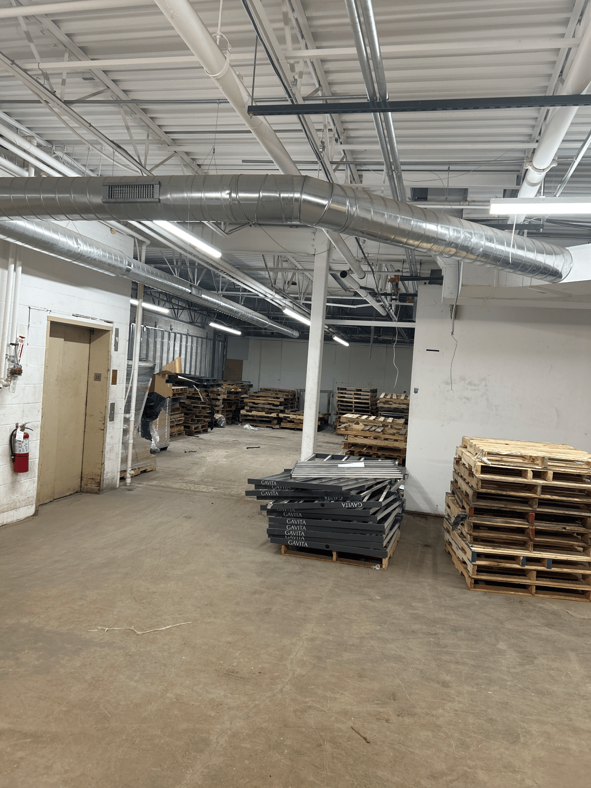 Combo 4 Way Block Mixed Hardwood Pallets - Southfield, MI 48076