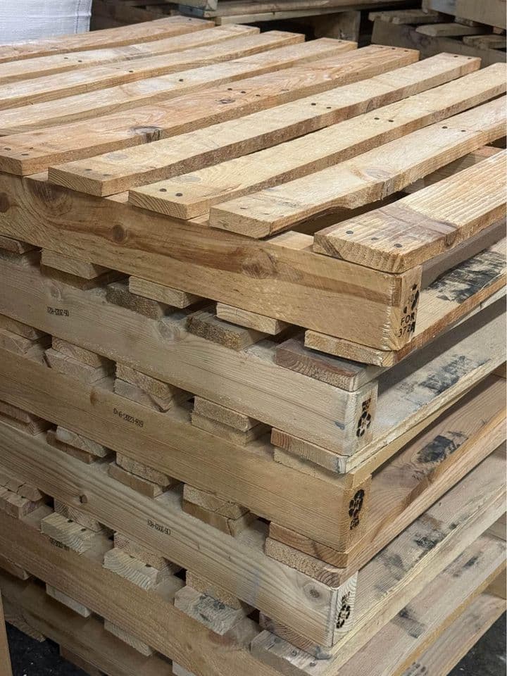 43 x 43 Used 2-Way Block Pallets - Auburn WA 98002