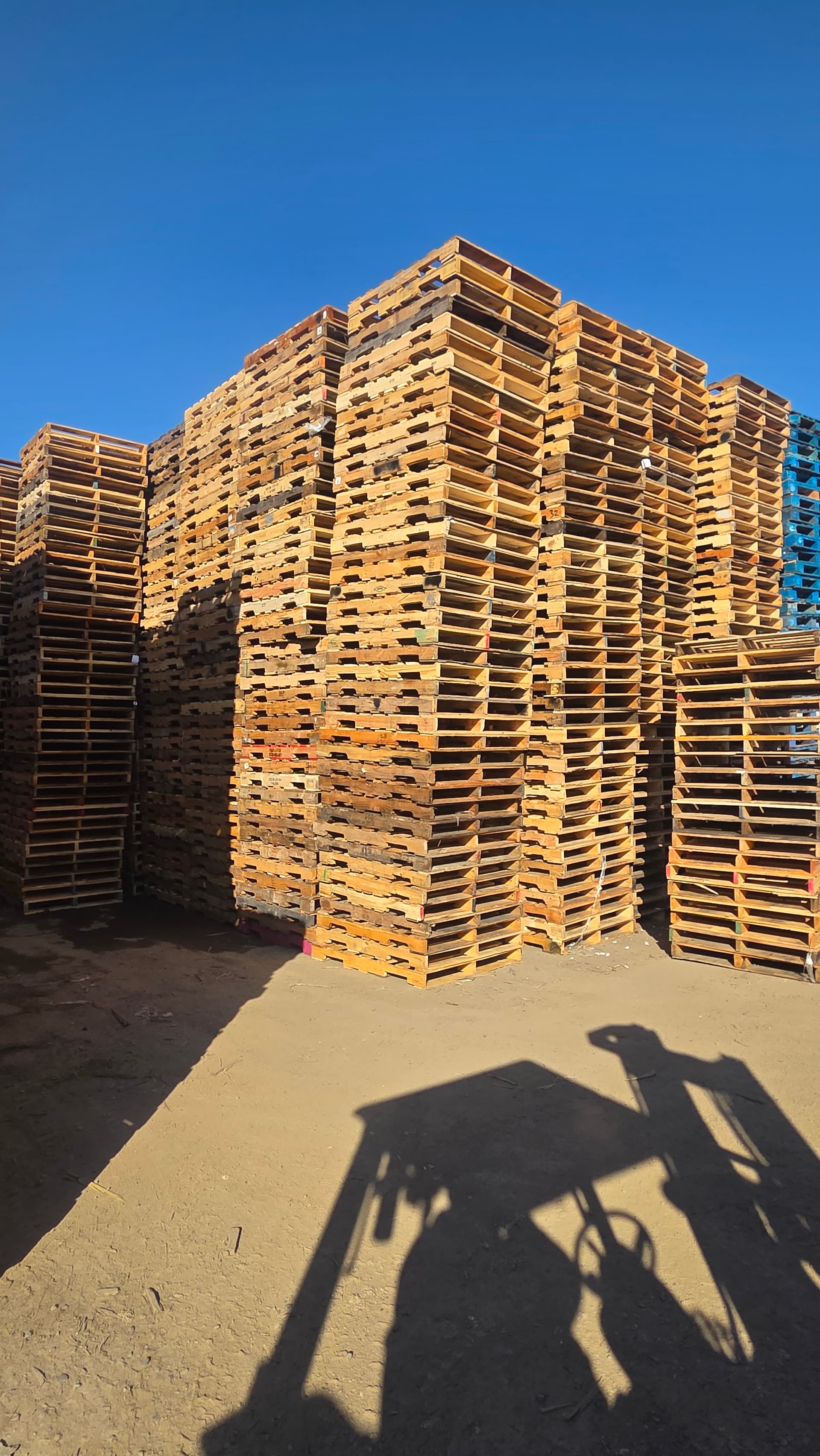 Grade A Pallets - Sacramento, CA 95828