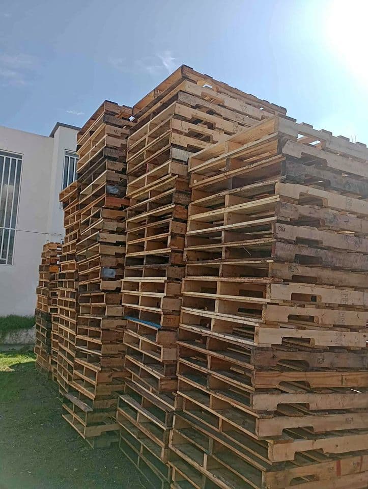 48 x 40 #1 4-way Stringer Pallets - Nashville, TN 37211