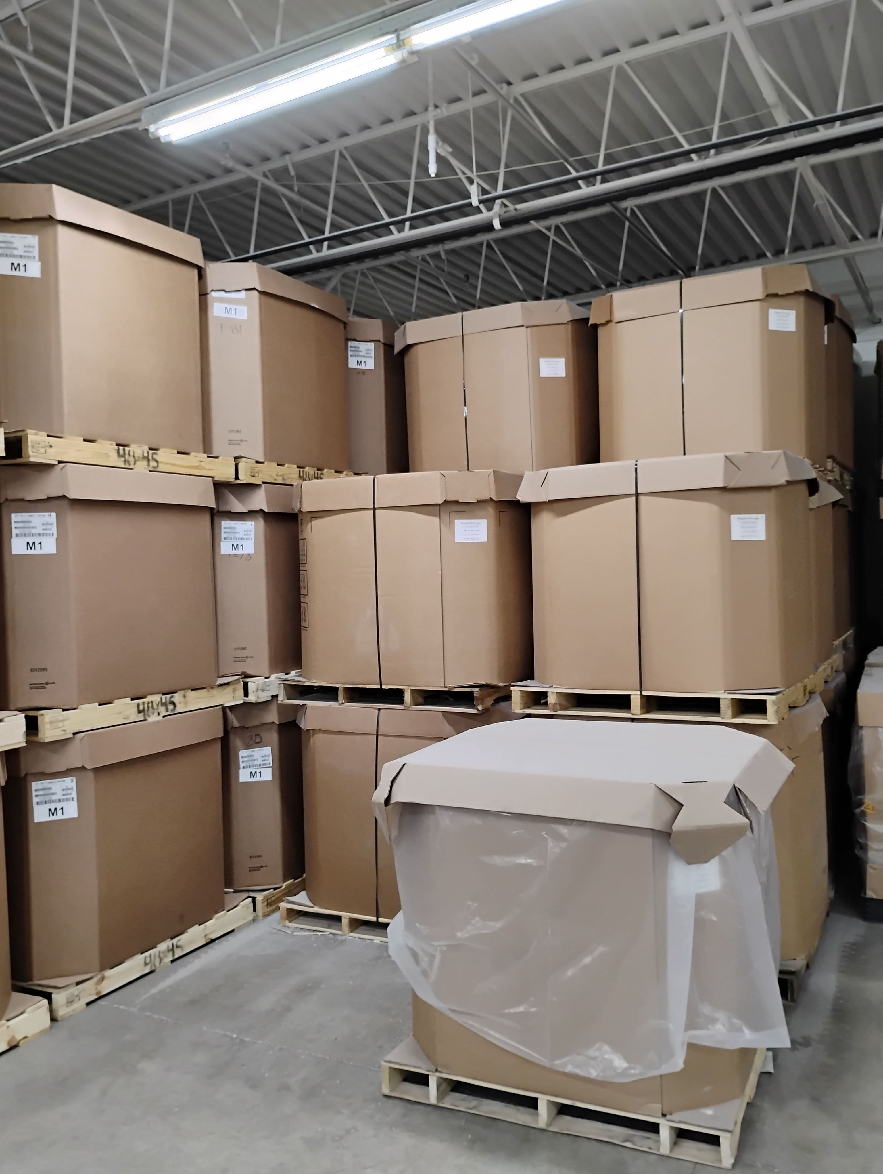 48X45X40 5 ply - Essex CT 06426 - Image 1