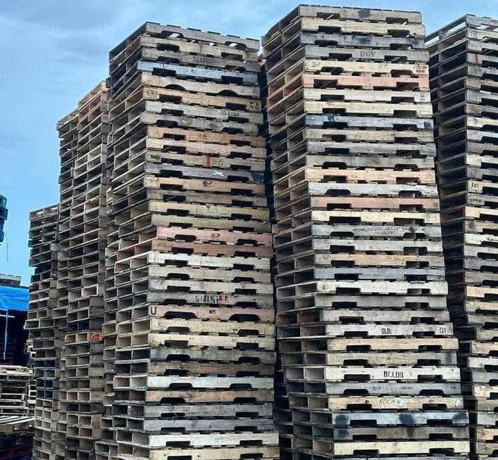 48 x 40 Used 2-Way Stringer Pallets - Ames IA 50010