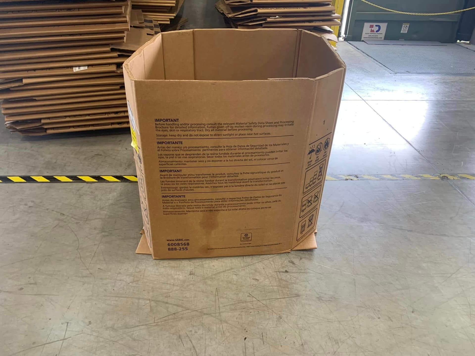 Single 48x40x44 5 Wall Octagon Boxes