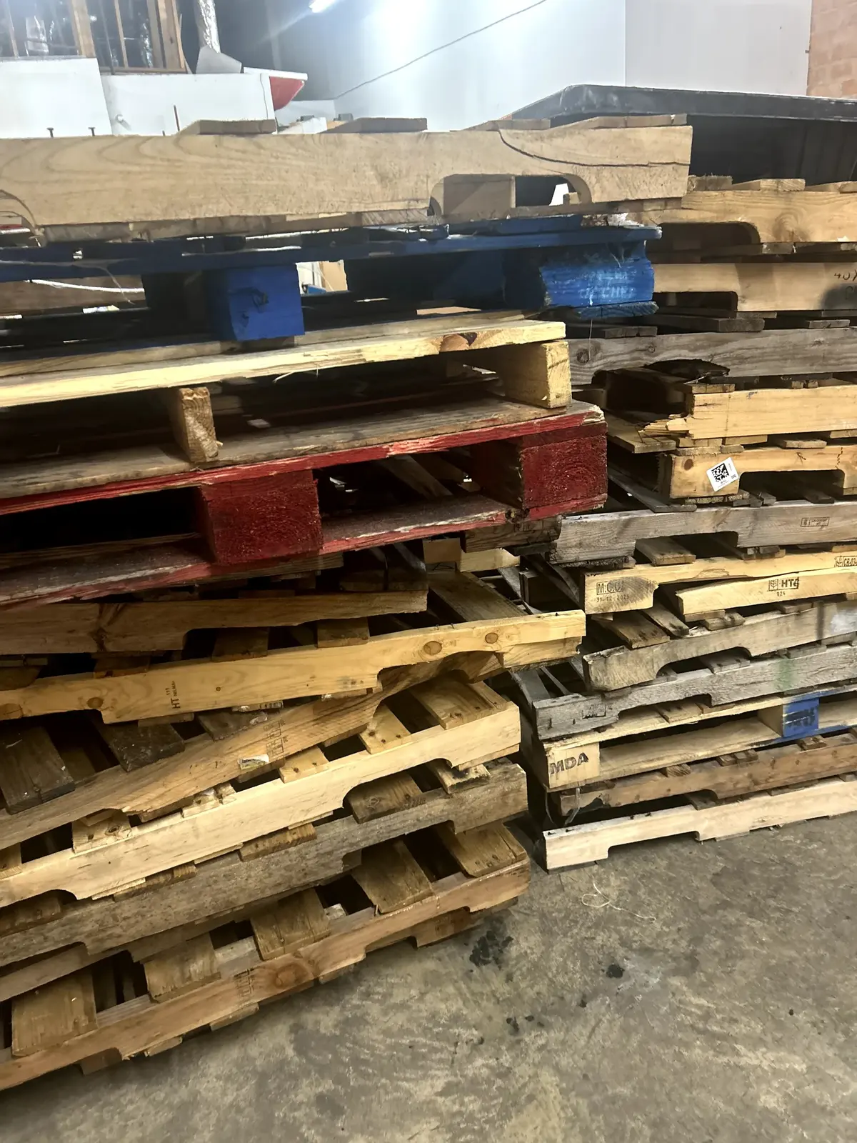 Combo 48x40x6 2 Way Stringer Recycled/Combo Pallets - Victoria, TX 77901