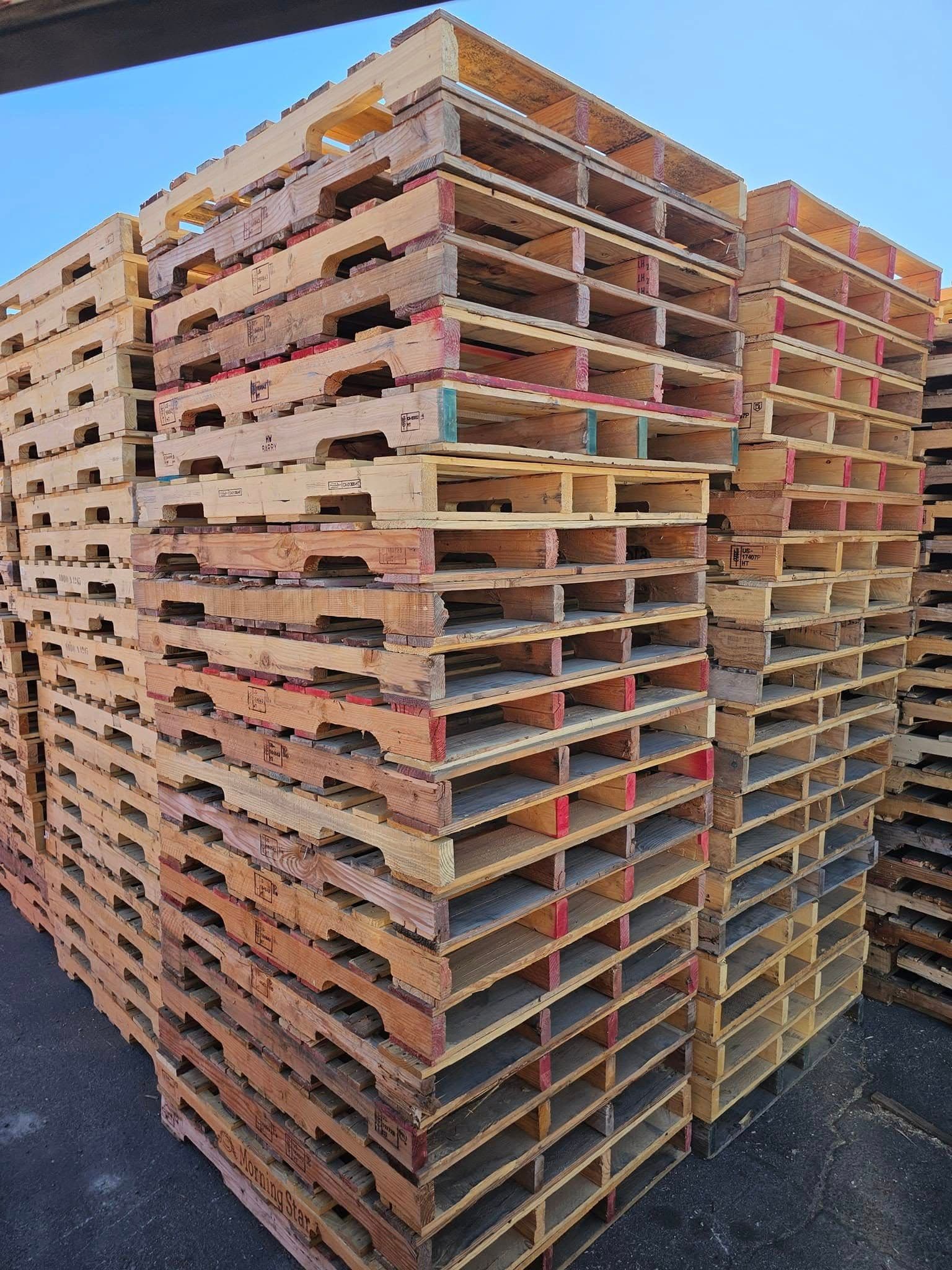 Repaired Grade B 48 x 40 Wood Pallets - Los Angeles, CA 90019